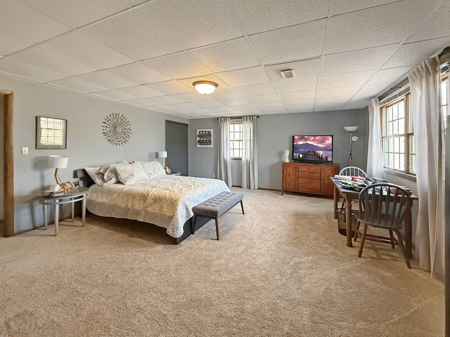 2027 Burd Haven, Freeport, IL 61032