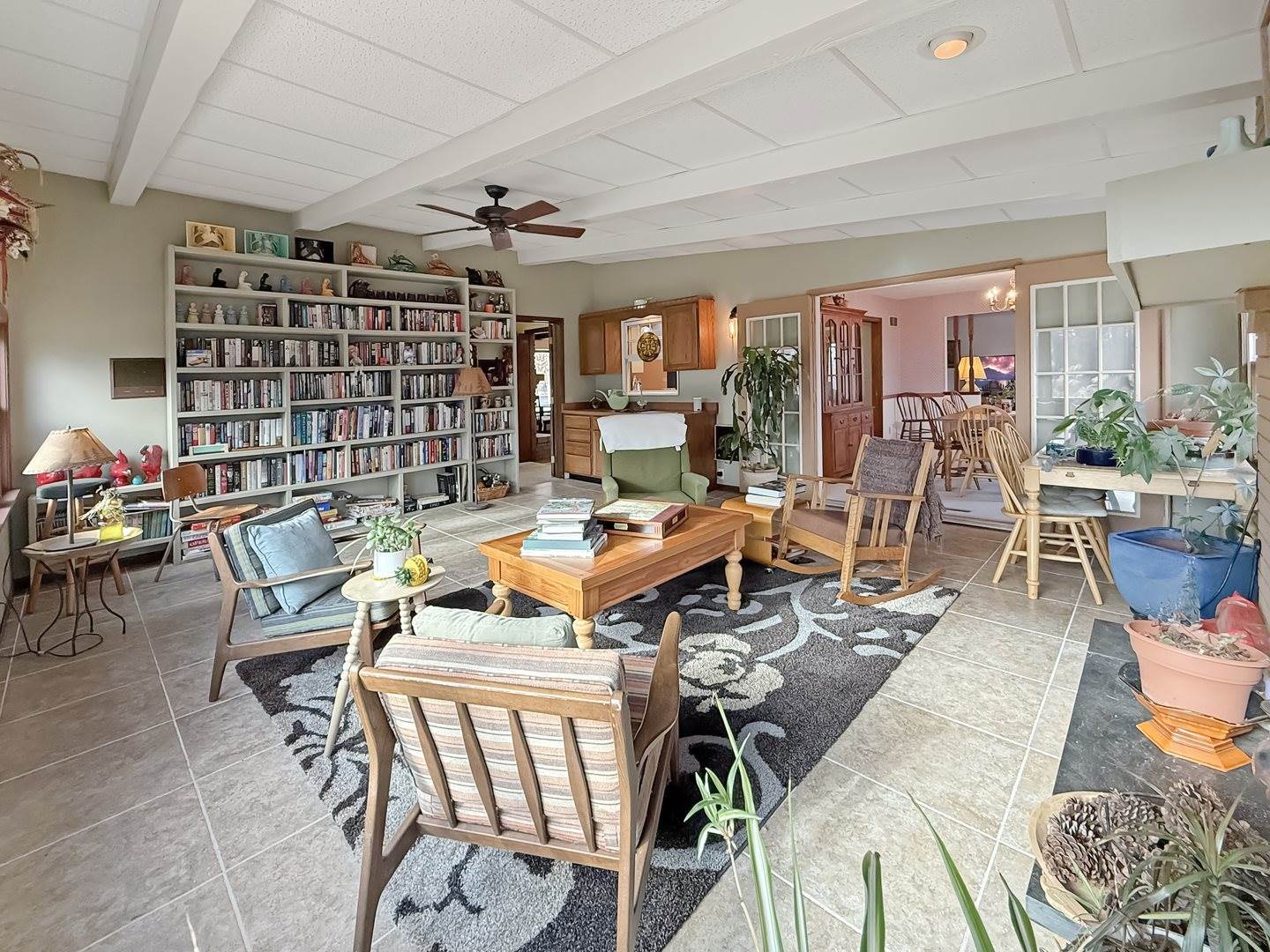 2027 Burd Haven, Freeport, IL 61032
