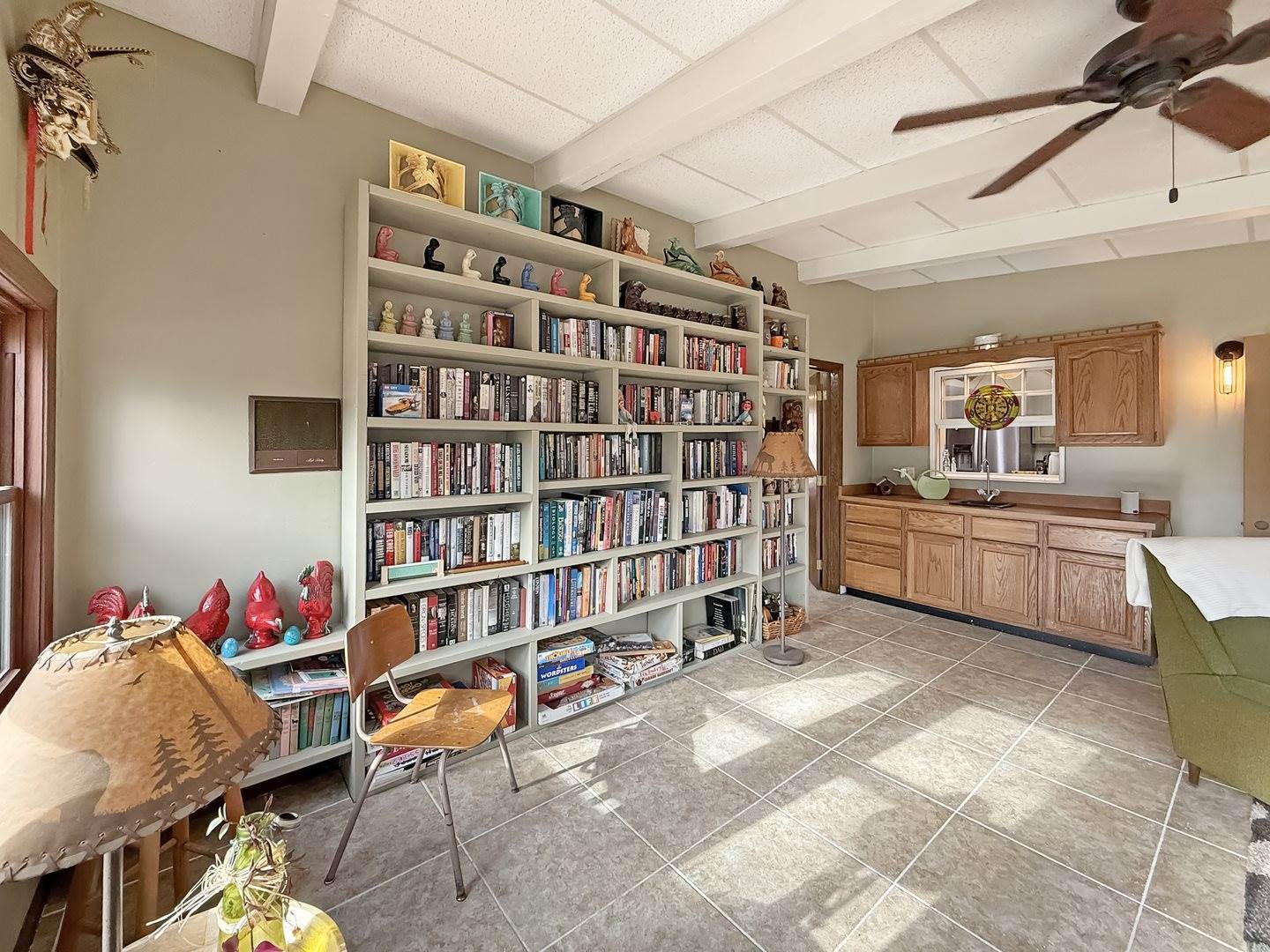 2027 Burd Haven, Freeport, IL 61032