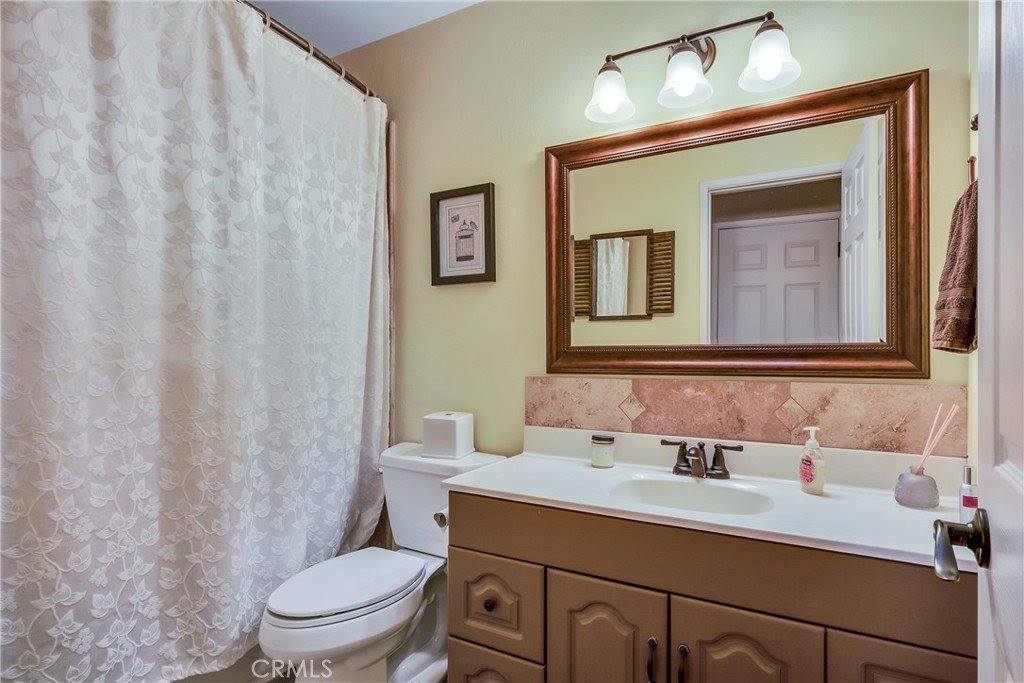 19450 Mountain South, Hidden Valley Lake, CA 95467