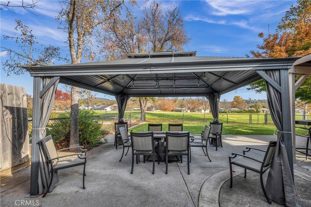 19450 Mountain South, Hidden Valley Lake, CA 95467