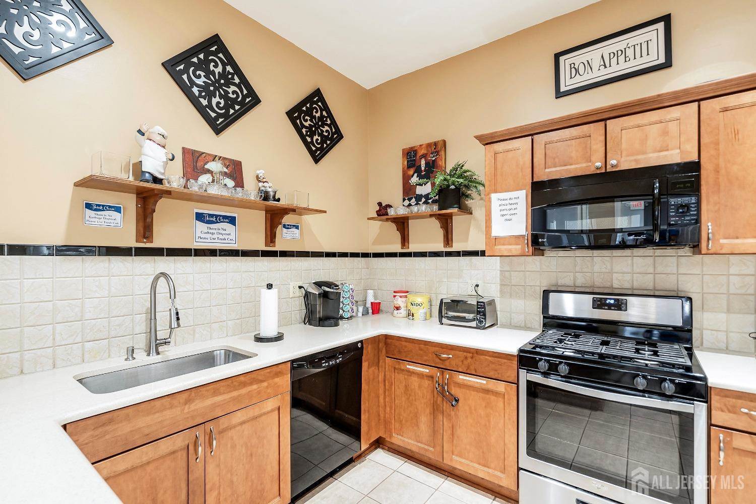 7343 Elm Court, South Brunswick, NJ 08852