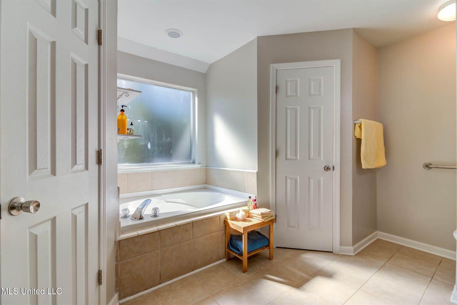 313 Espy Avenue, Pass Christian, MS 39571