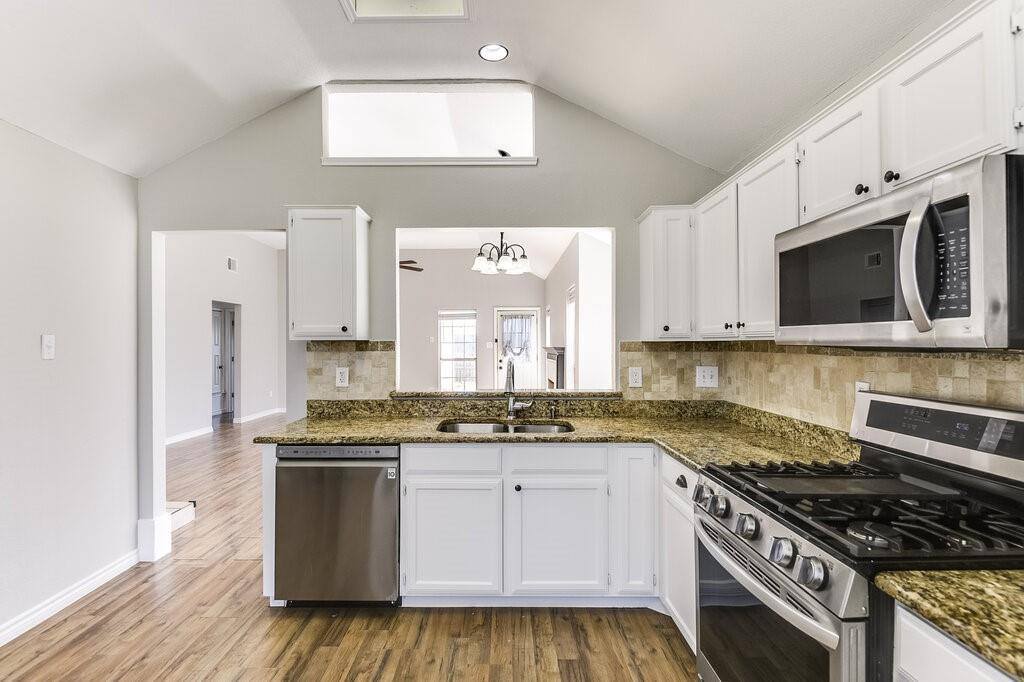 8505 Willow Creek Court, Fort Worth, TX 76134