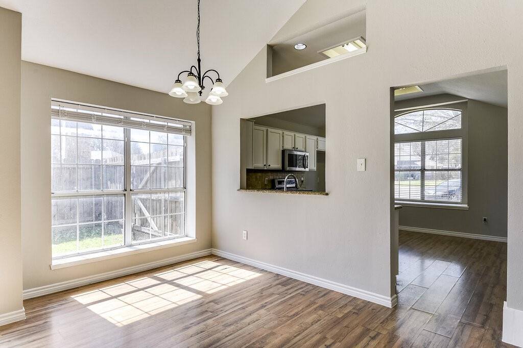 8505 Willow Creek Court, Fort Worth, TX 76134