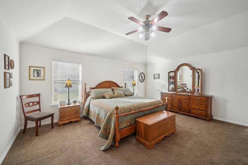 3001 Bald Eagle Court, Fort Worth, TX 76135