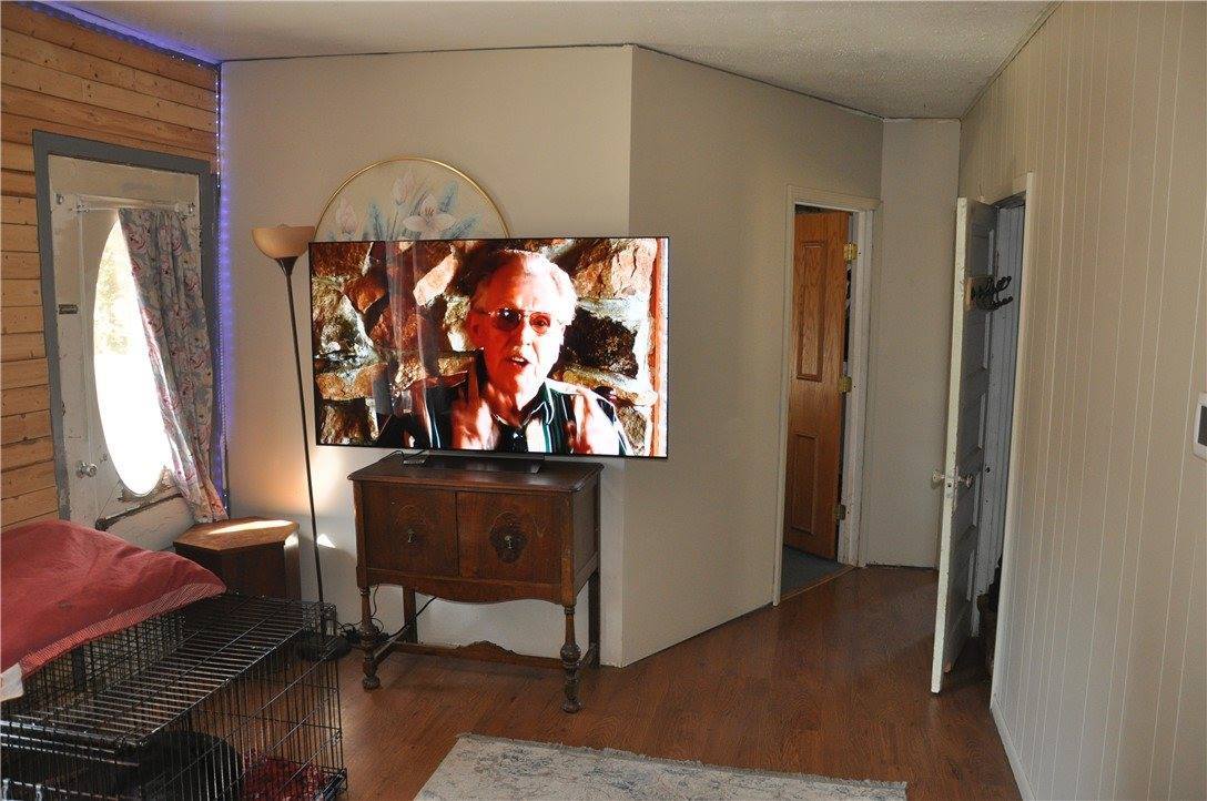 E8300 Marshall Avenue, Strum, WI 54770