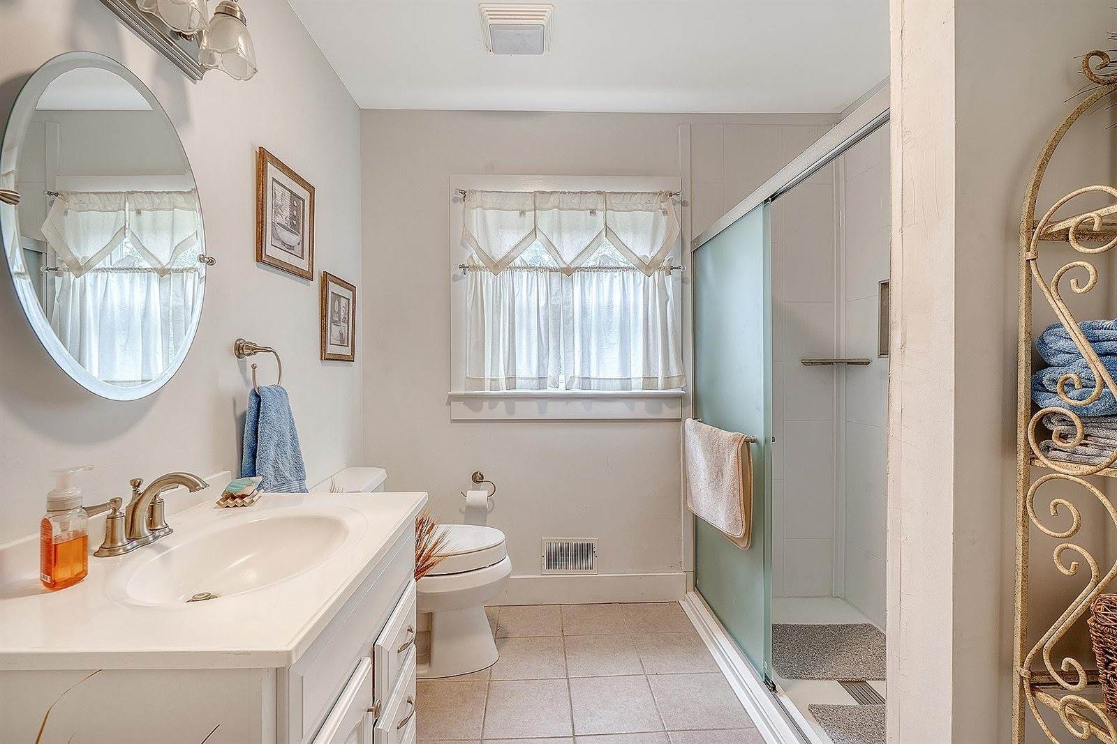 3919 Vance Road, Holly Hill, SC 29059