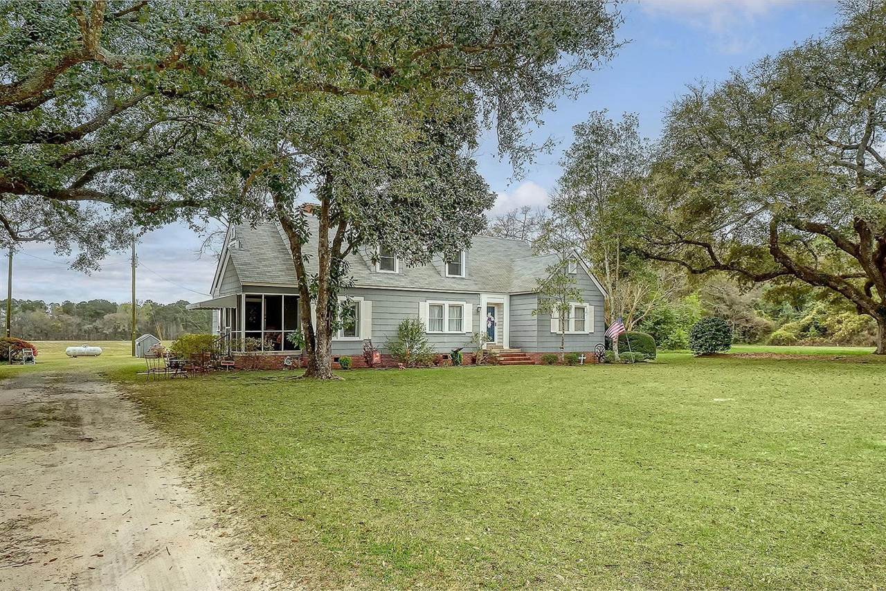 3919 Vance Road, Holly Hill, SC 29059