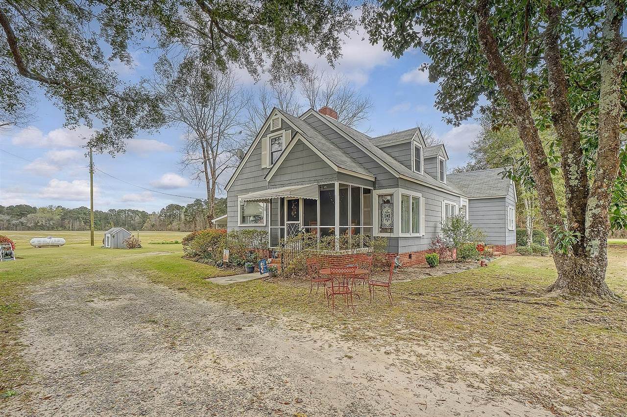 3919 Vance Road, Holly Hill, SC 29059