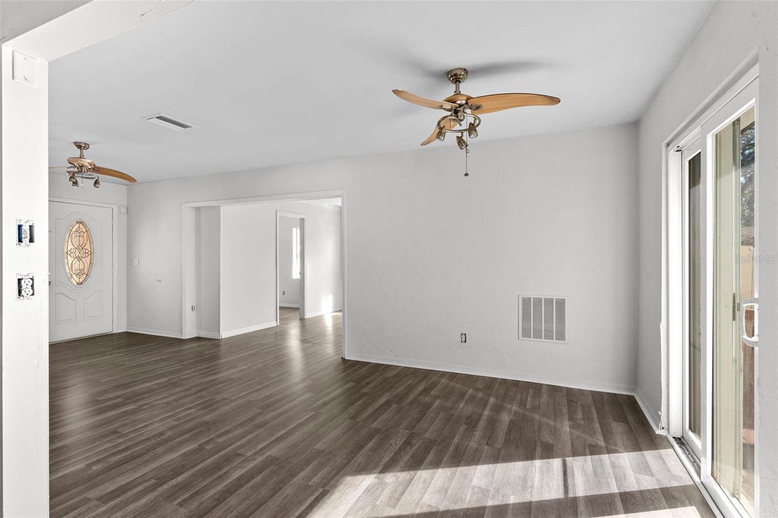 102 21ST Street NE, Bradenton, FL 34208
