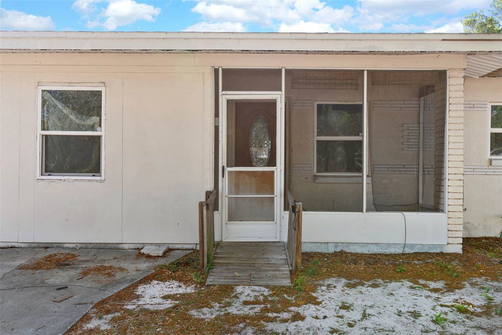 102 21ST Street NE, Bradenton, FL 34208