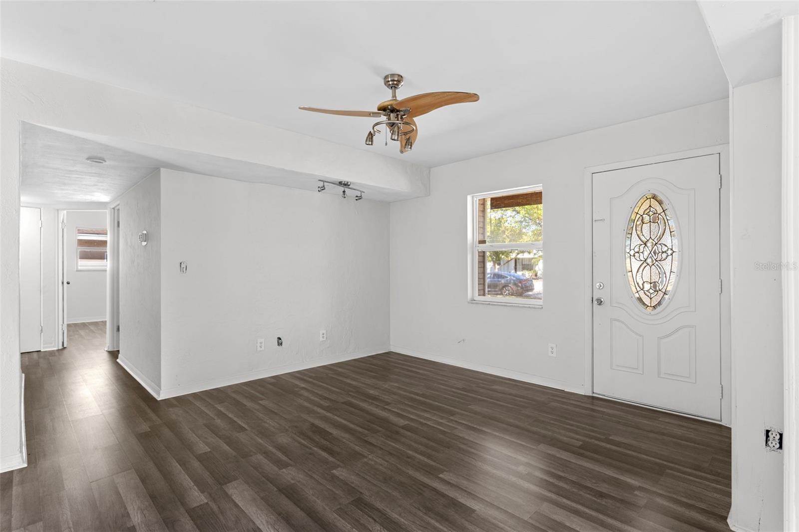 102 21ST Street NE, Bradenton, FL 34208