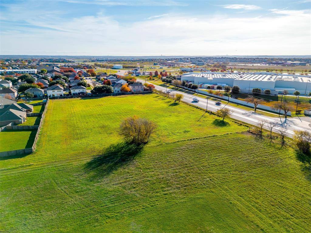 1101 East Main Street, Crowley, TX 76036