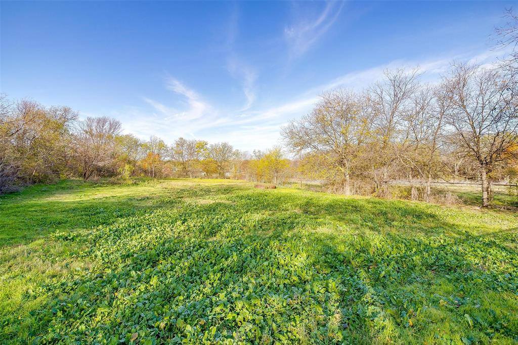 1101 East Main Street, Crowley, TX 76036