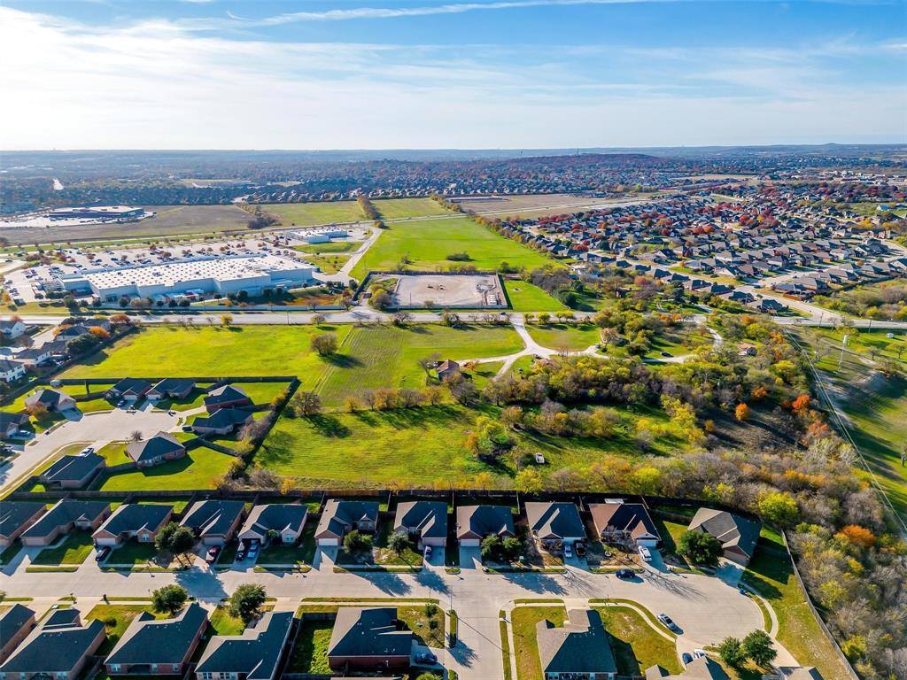 1101 East Main Street, Crowley, TX 76036