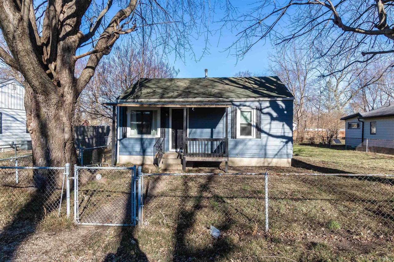 1926 E 17th Street, Muncie, IN 47302