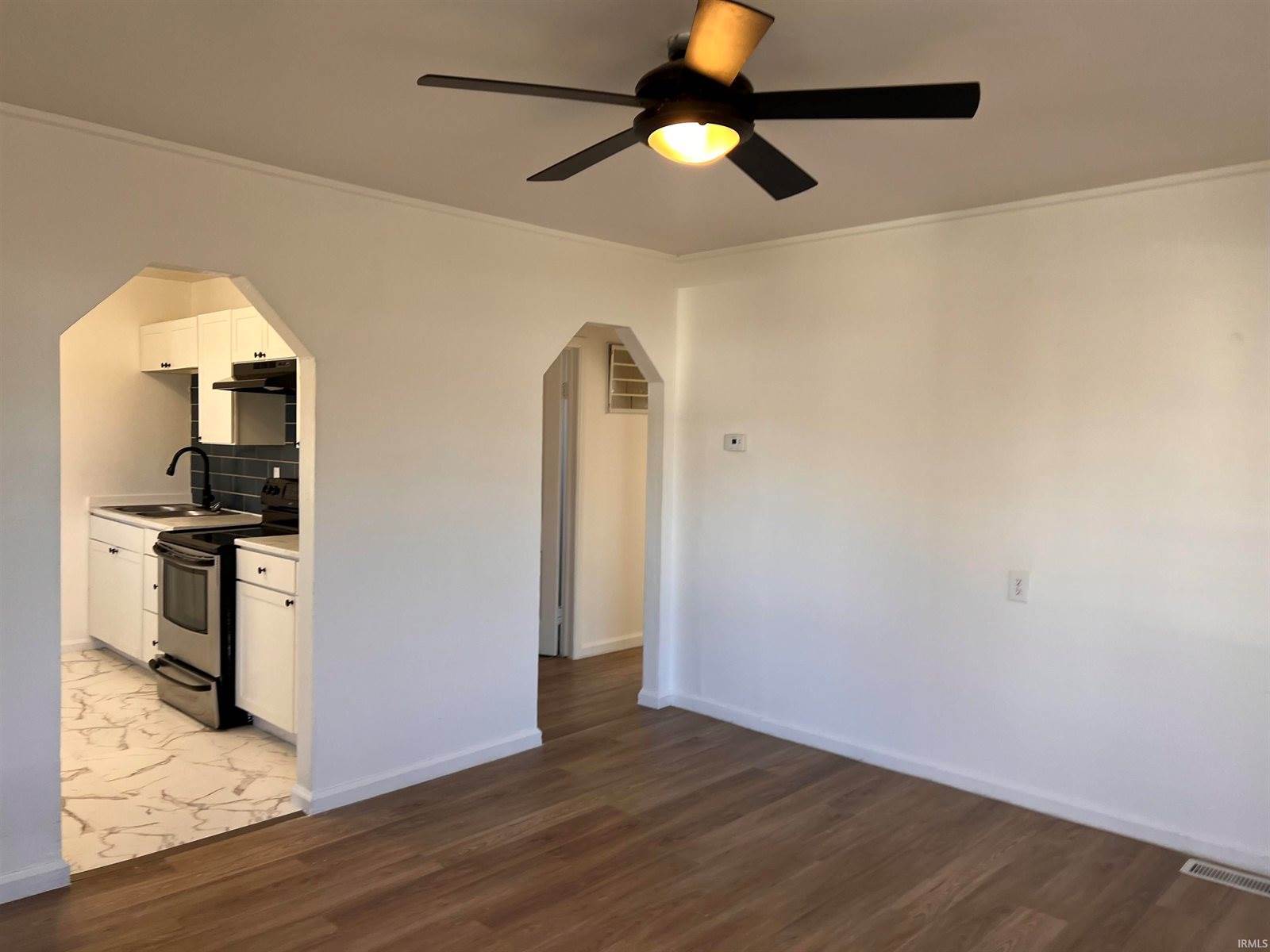 1926 E 17th Street, Muncie, IN 47302