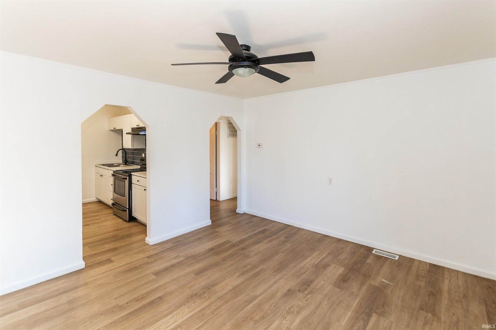 1926 E 17th Street, Muncie, IN 47302