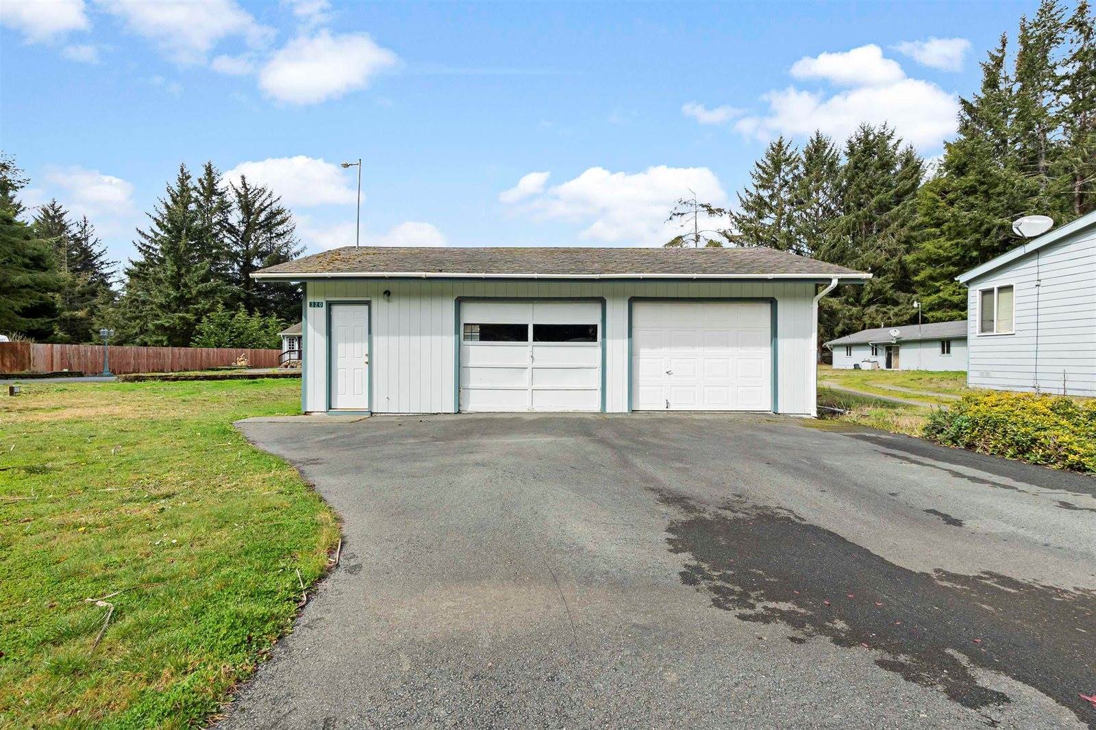 320 Hobbs Wall, crescent City, CA 95531