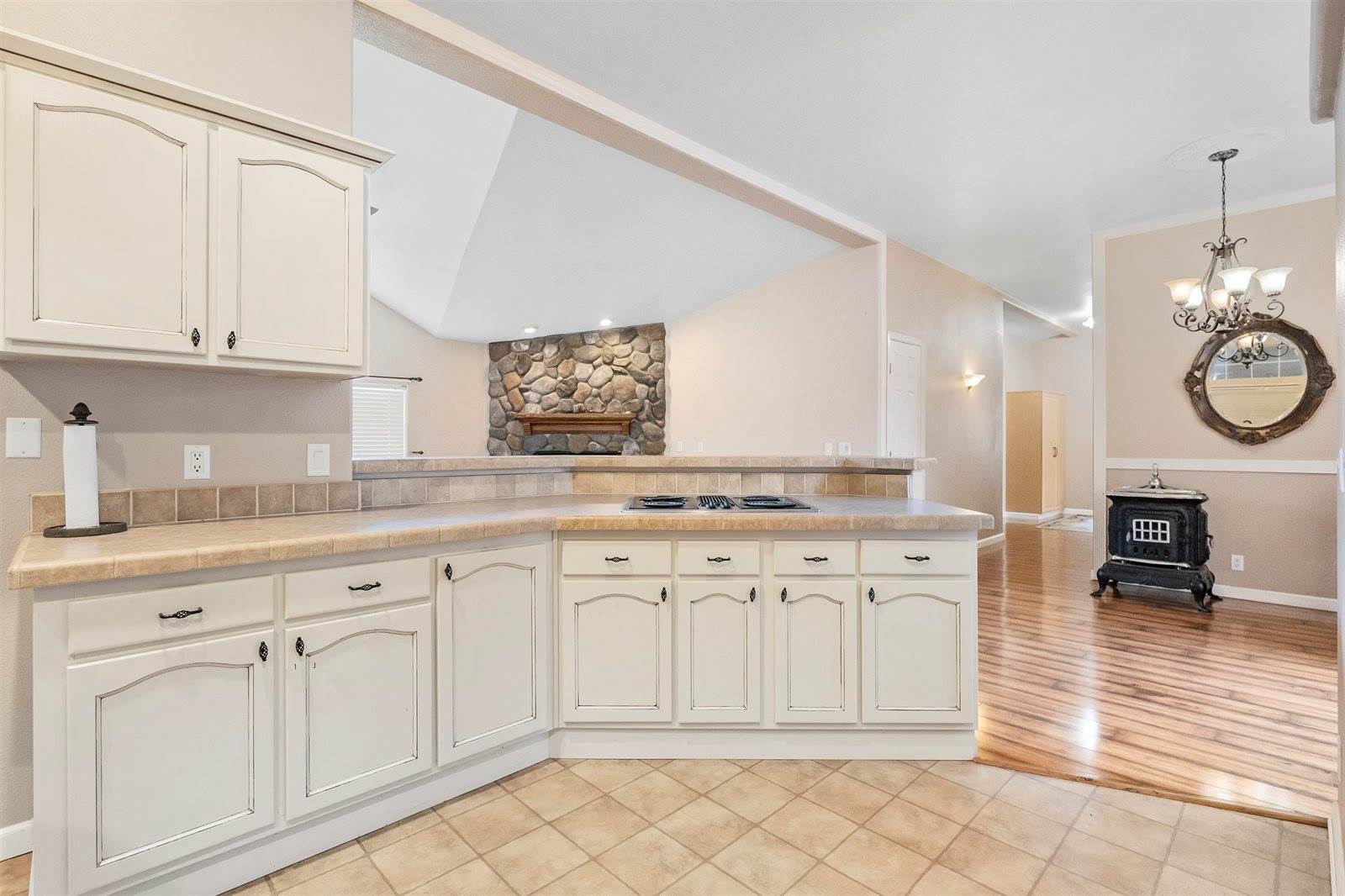 320 Hobbs Wall, crescent City, CA 95531