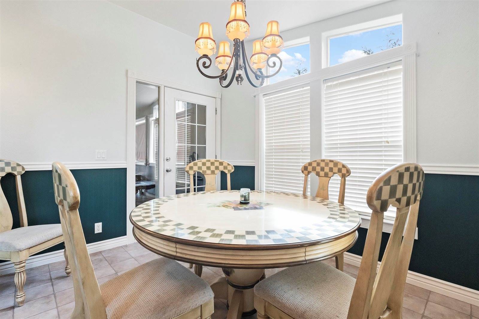 320 Hobbs Wall, crescent City, CA 95531