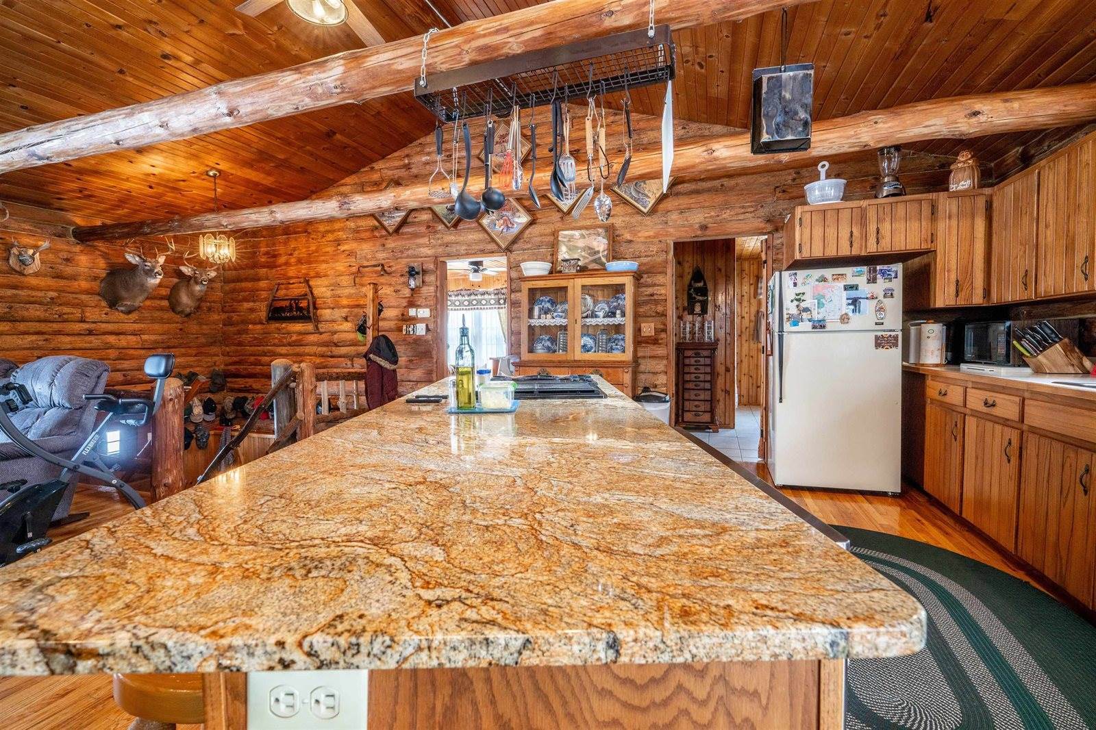 4528 County Road C, Vesper, WI 54489