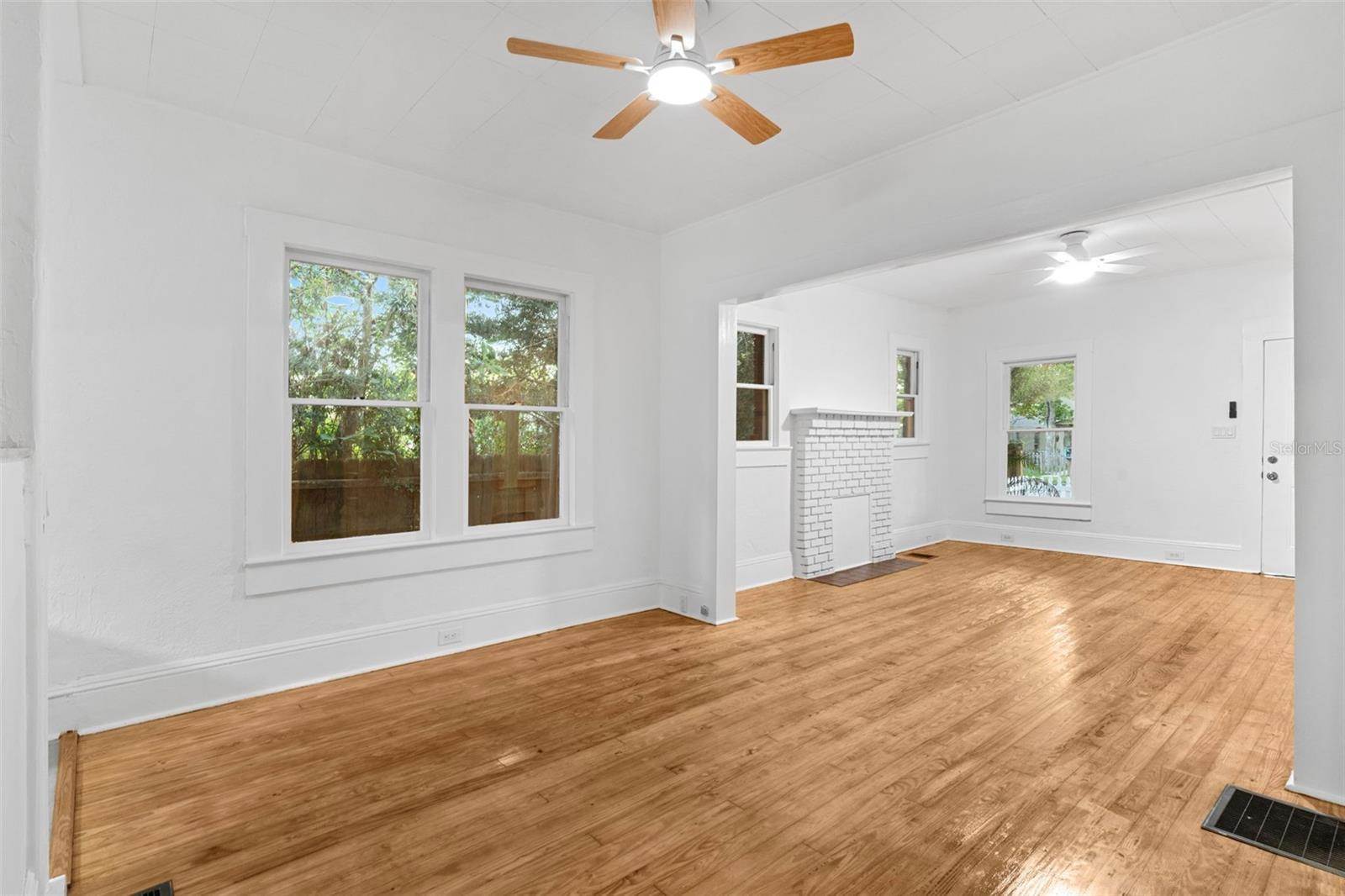 1309 Sanford Avenue, Sanford, FL 32771