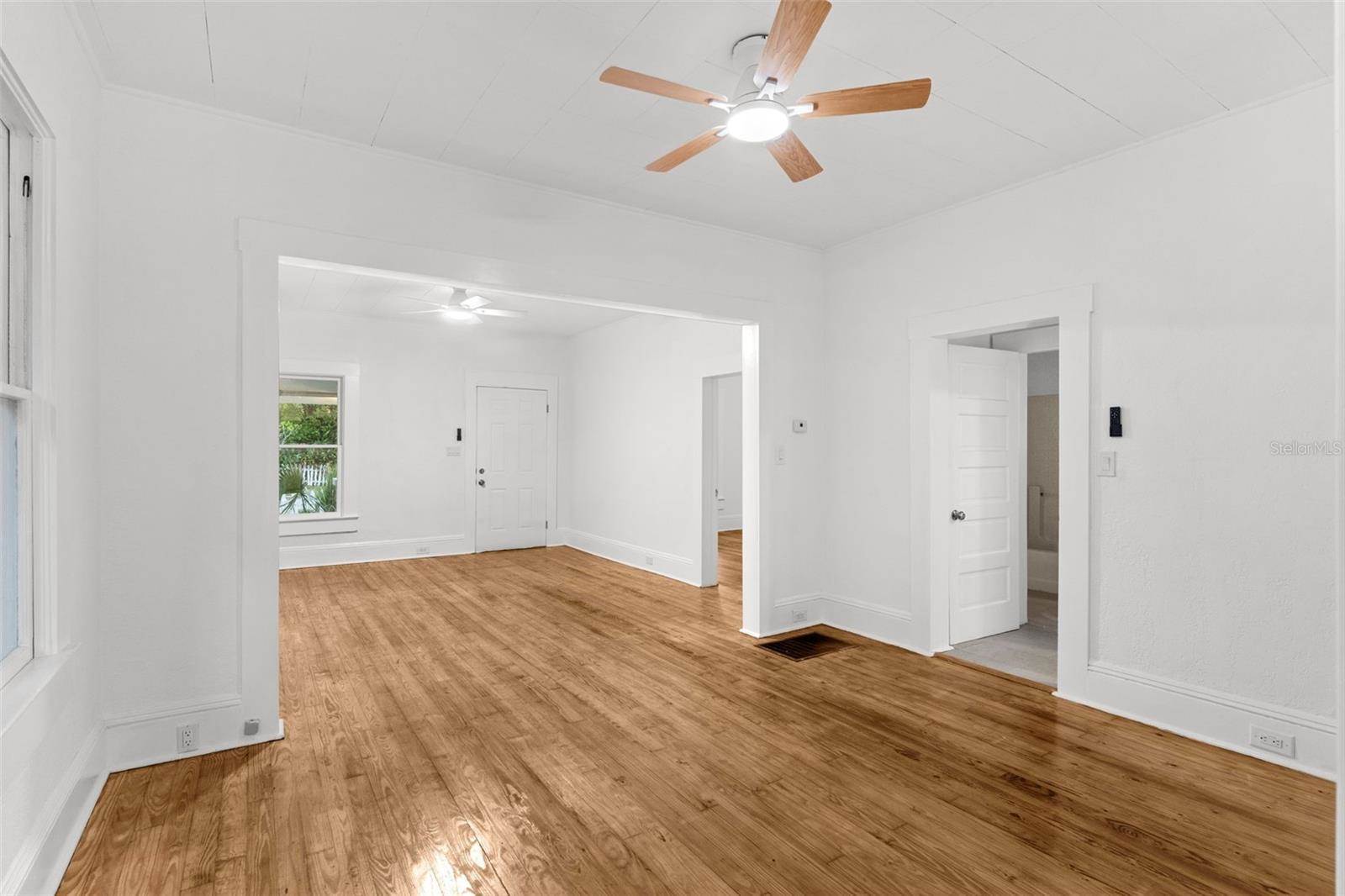 1309 Sanford Avenue, Sanford, FL 32771