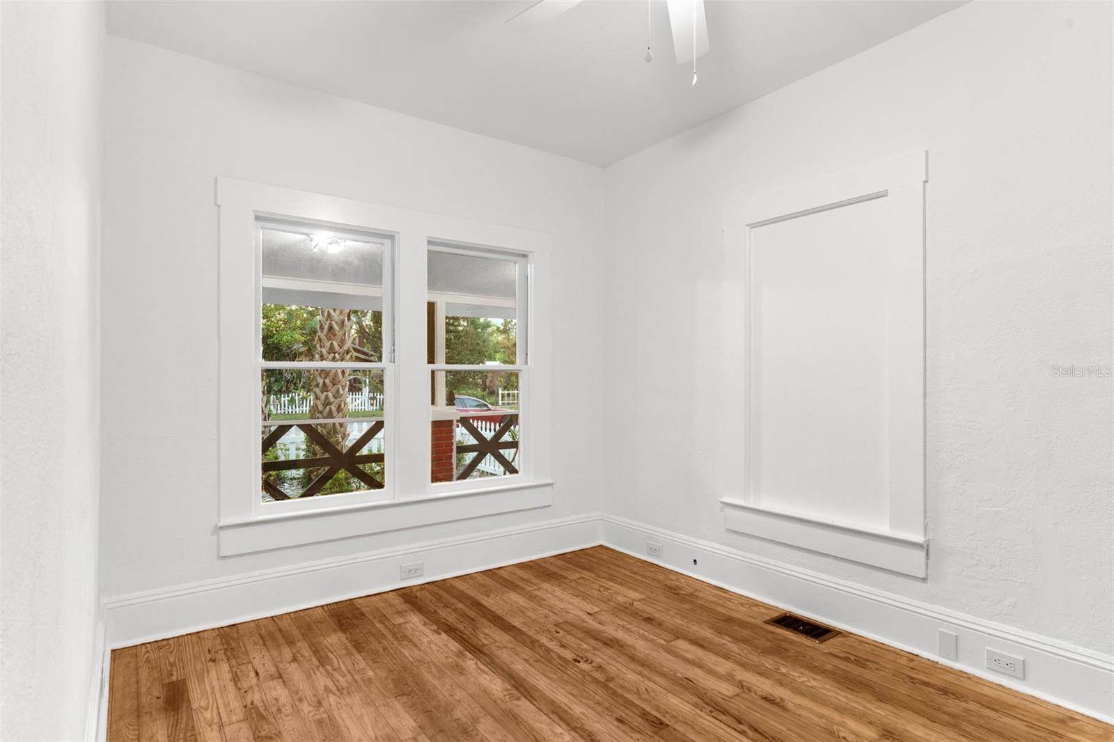1309 Sanford Avenue, Sanford, FL 32771