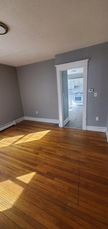 122 Middlesex St, Springfield, MA 01109