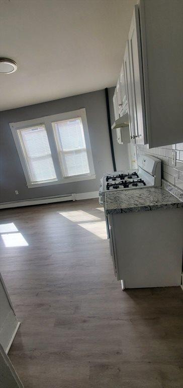 122 Middlesex St, Springfield, MA 01109