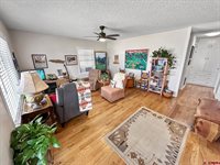 Listing Photo 12