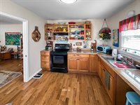 Listing Photo 16