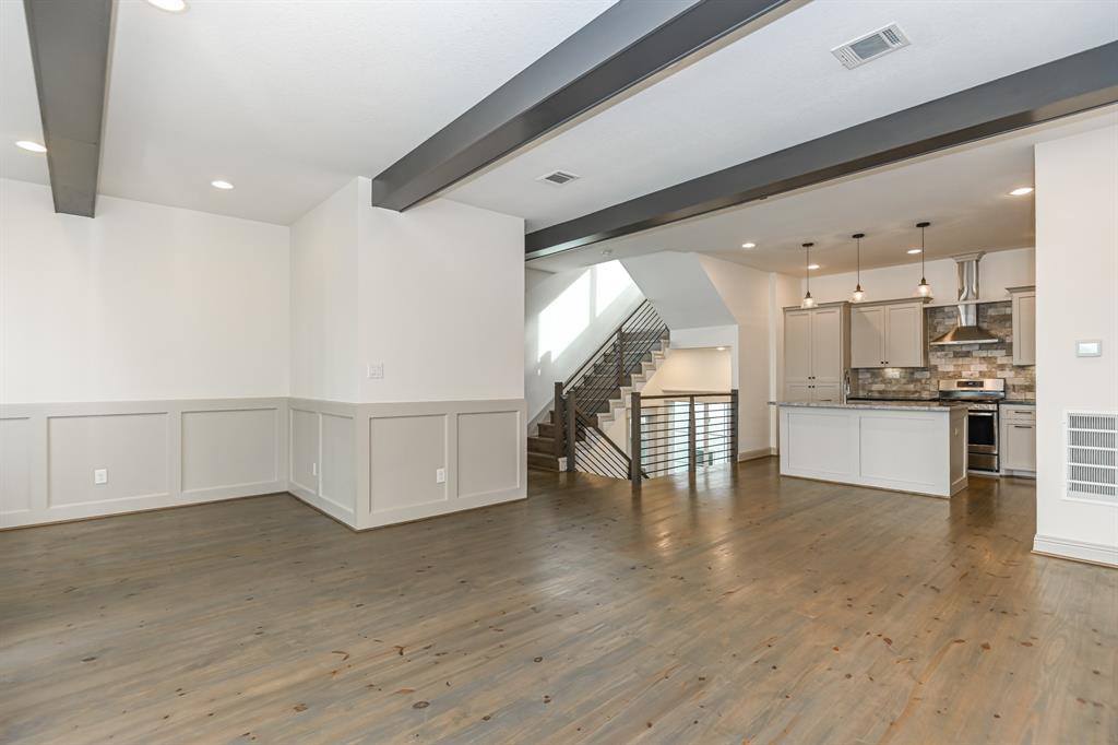 10907 Upland Retreat Drive, Houston, TX 77043