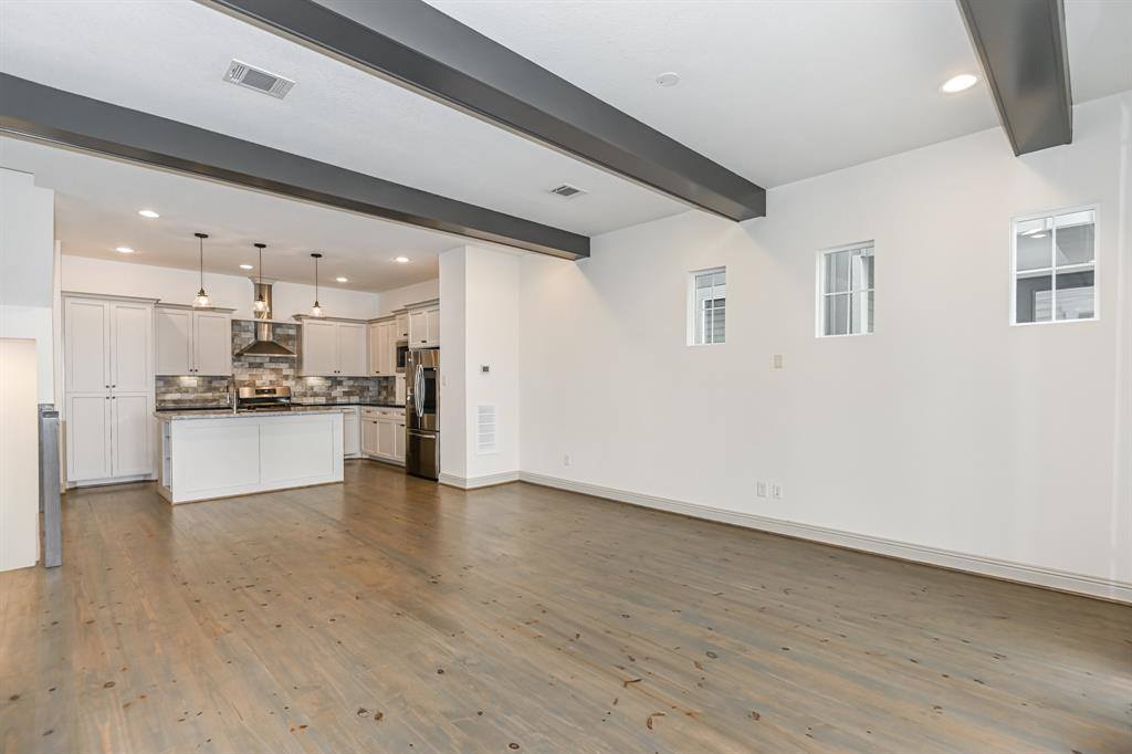10907 Upland Retreat Drive, Houston, TX 77043
