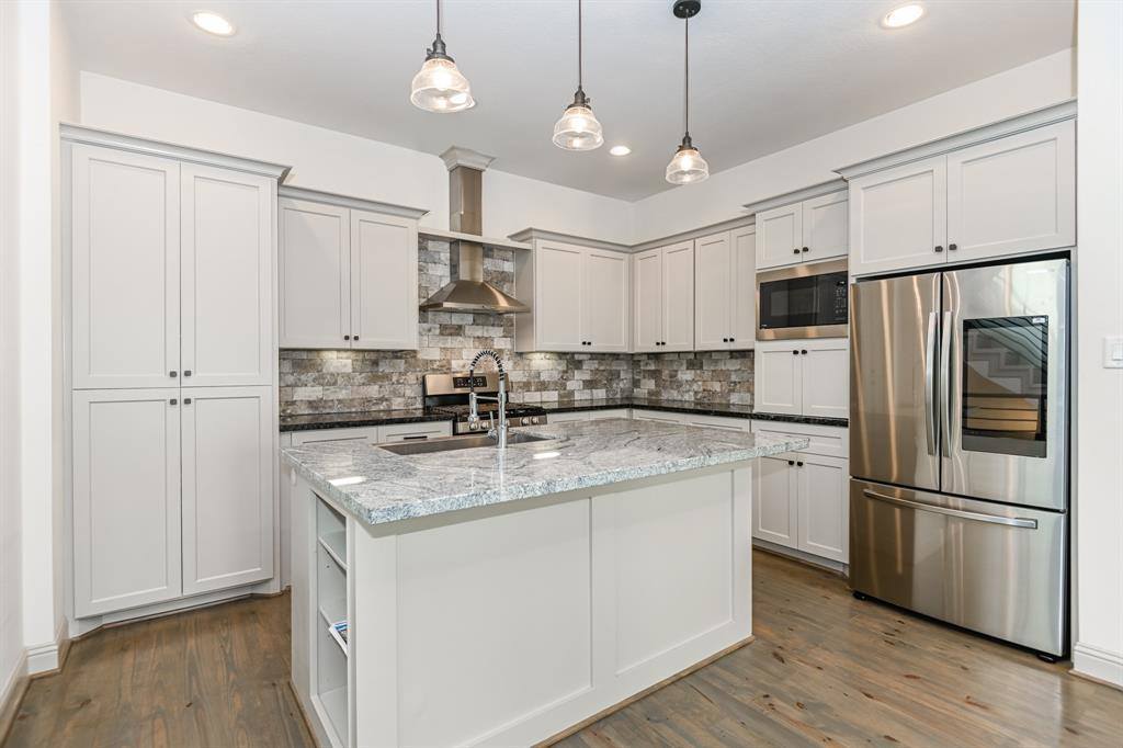 10907 Upland Retreat Drive, Houston, TX 77043