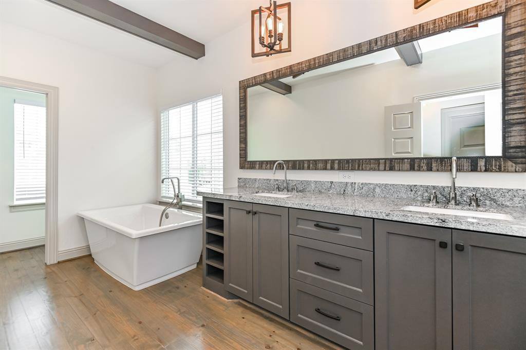 10907 Upland Retreat Drive, Houston, TX 77043