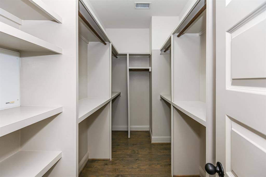 10907 Upland Retreat Drive, Houston, TX 77043