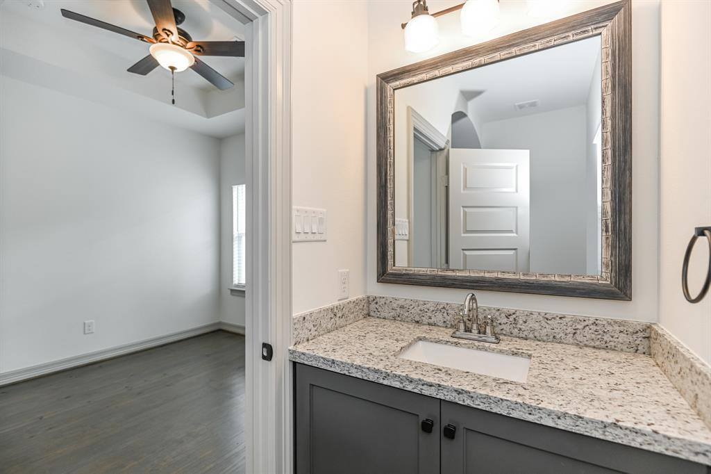 10907 Upland Retreat Drive, Houston, TX 77043