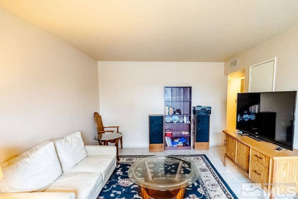 1845 Auburn Way, Reno, NV 89502
