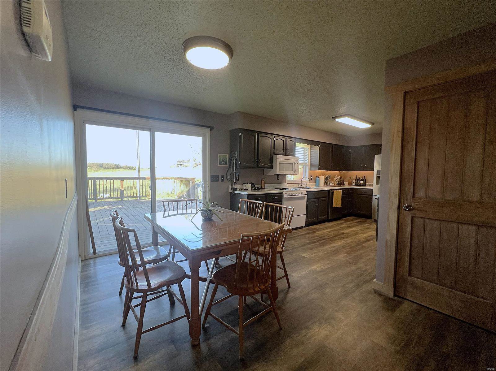 305 White School Road, Dixon, MO 65459