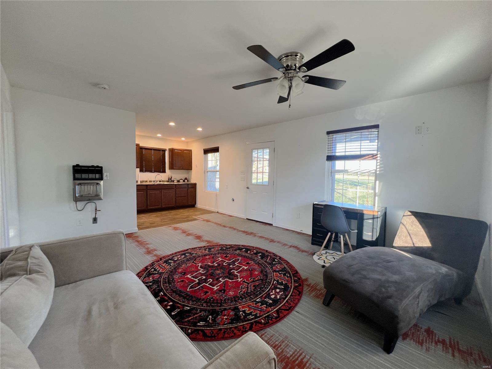 305 White School Road, Dixon, MO 65459