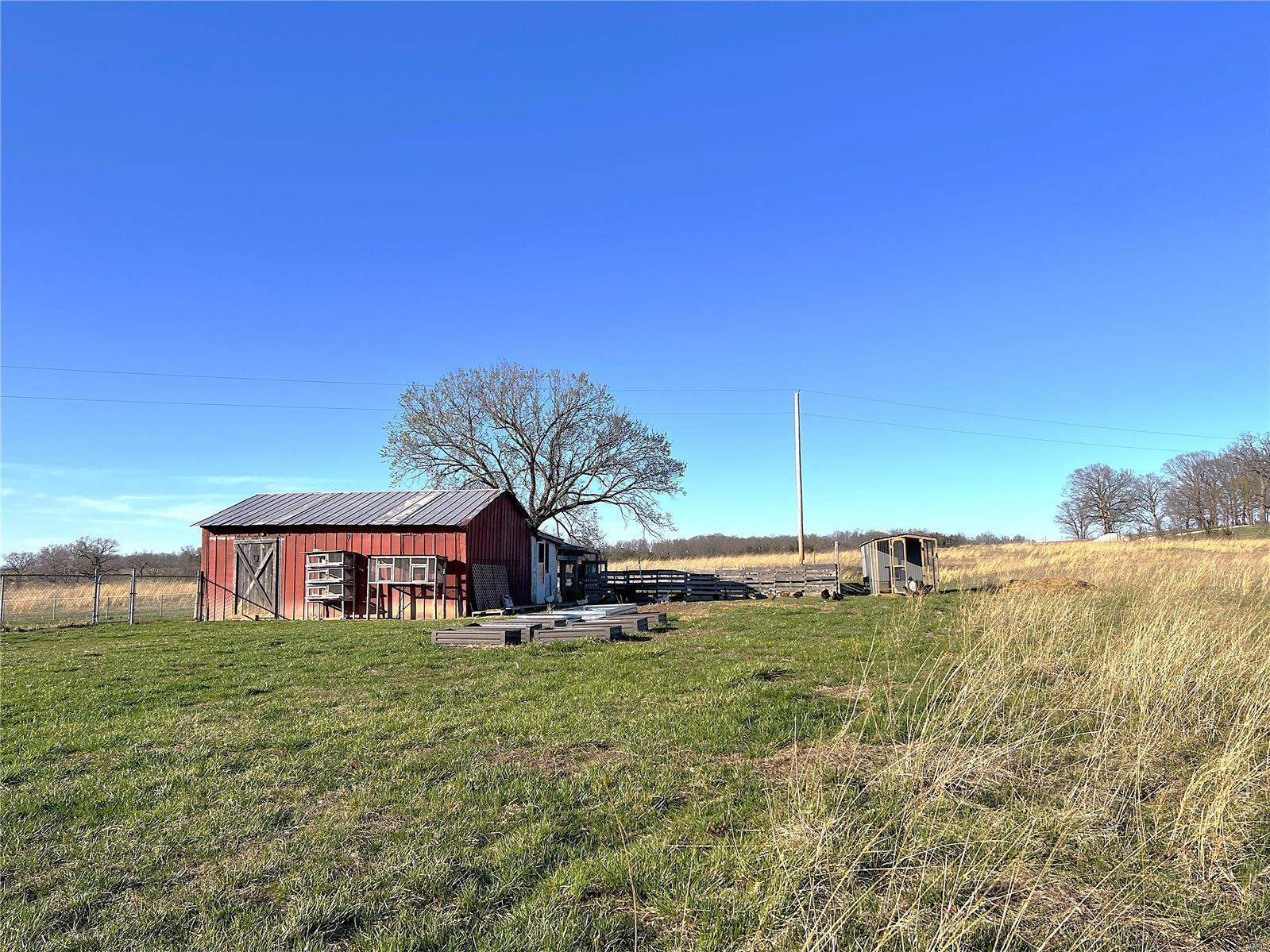 305 White School Road, Dixon, MO 65459