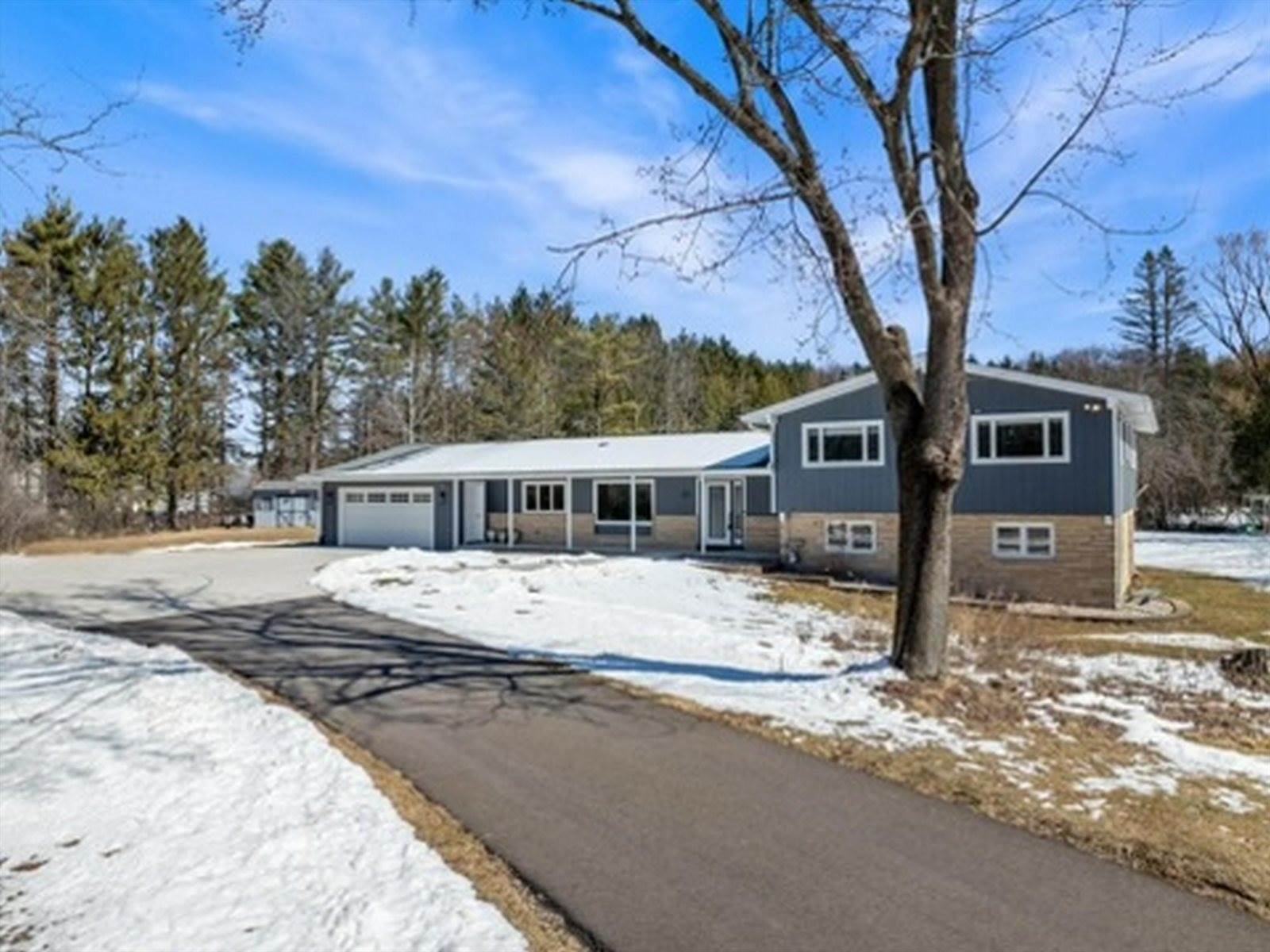 1311 N Lincoln Avenue, Marshfield, WI 54449