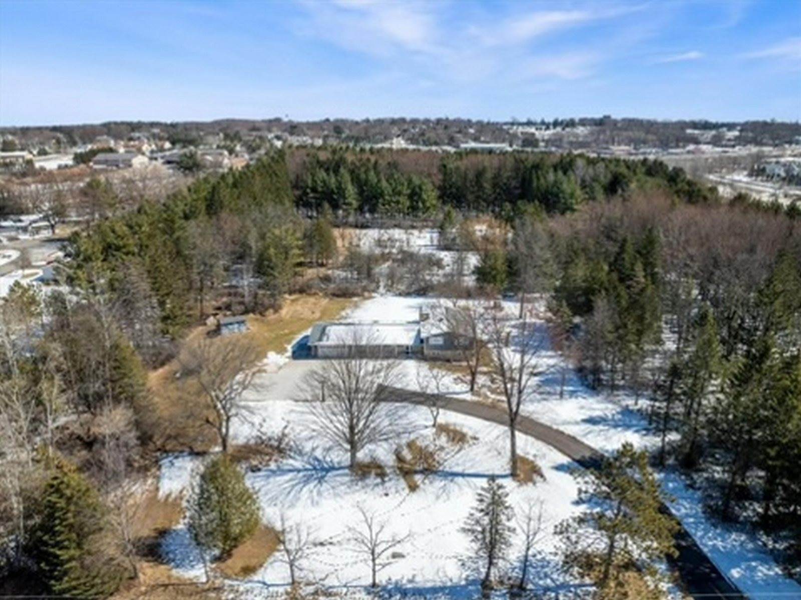 1311 N Lincoln Avenue, Marshfield, WI 54449