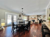 1311 N Lincoln Avenue, Marshfield, WI 54449