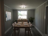 6 Cousineau Rd, Pensacola, FL 32507