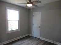 6 Cousineau Rd, Pensacola, FL 32507