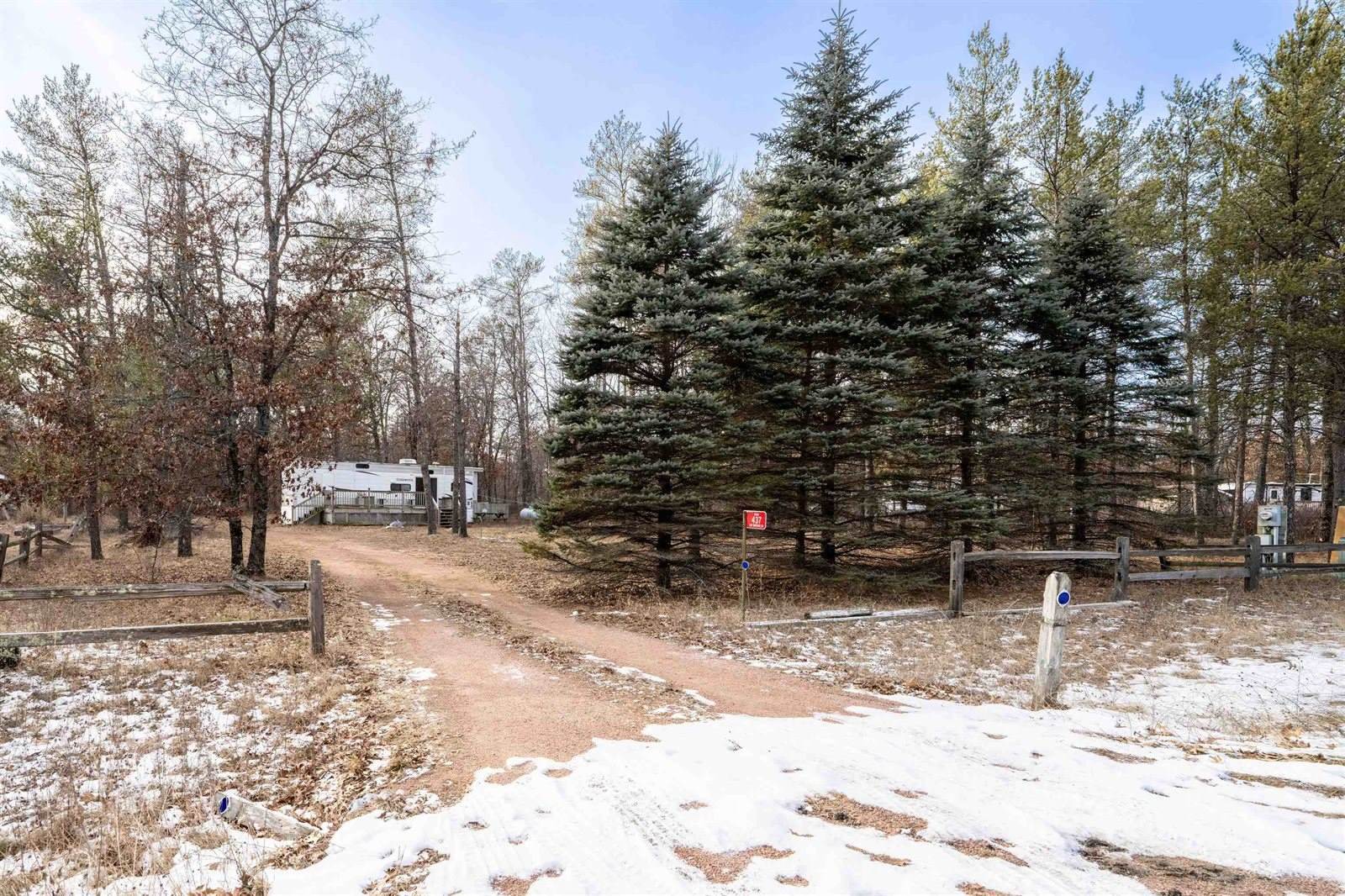 437 Sir Winston Trail, Nekoosa, WI 54457